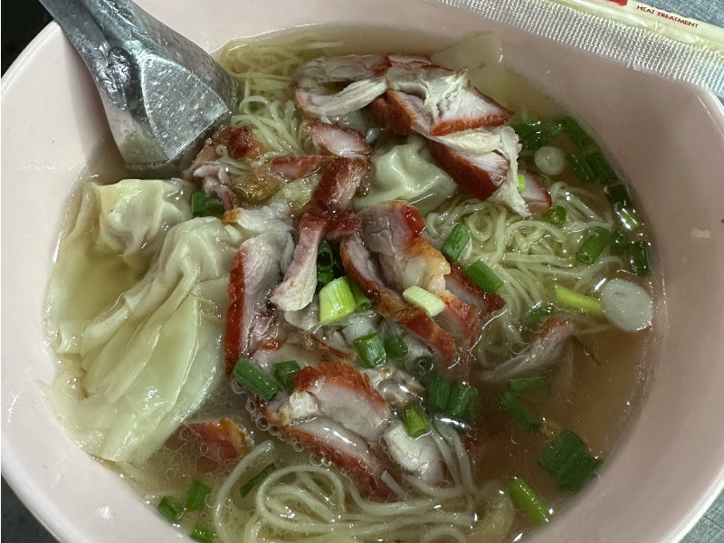 Pork dumpling with char siu and noodles