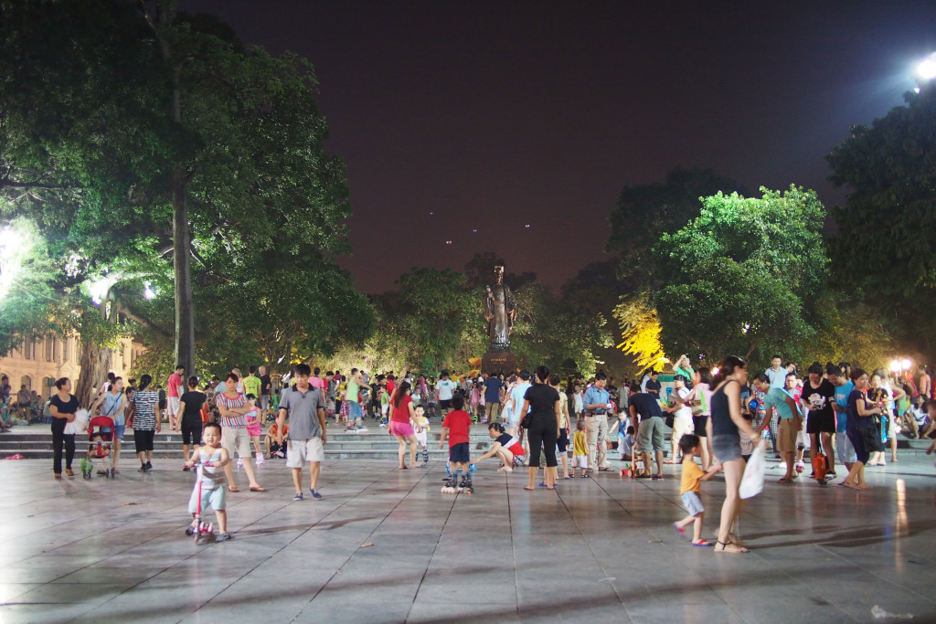 The wonderful people of Hanoi having fun on a hot sultry night...