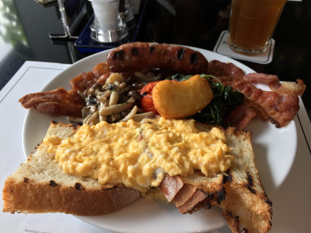 Big Breakfast at Jones the Grocer