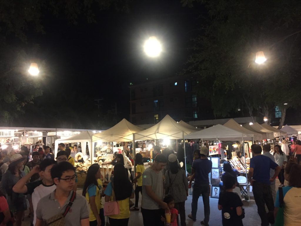 When the weather is cool in Hua Hin, Cicada Night Market is a pleasure to walk around...