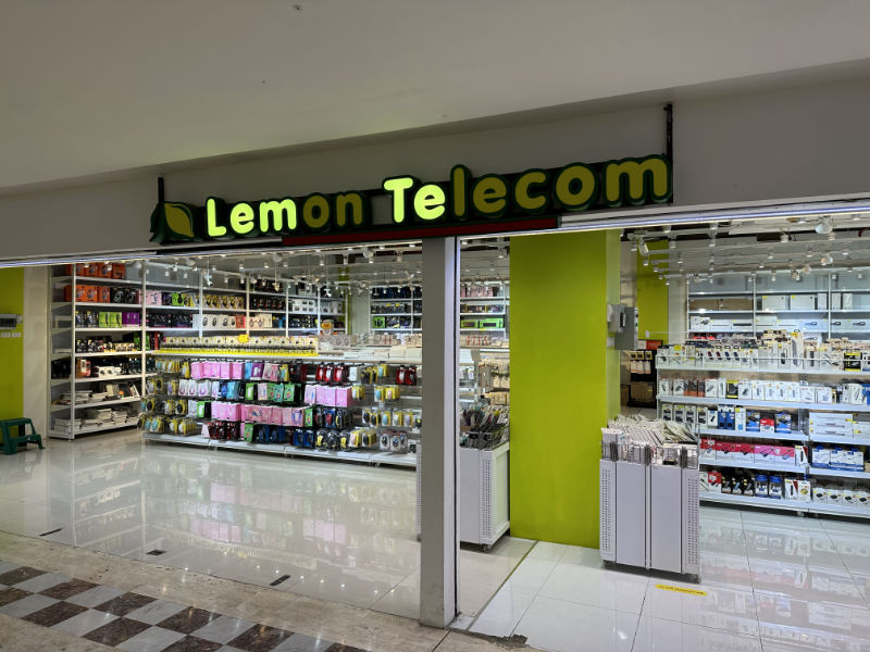Lemon Telecom inside MBK Mall