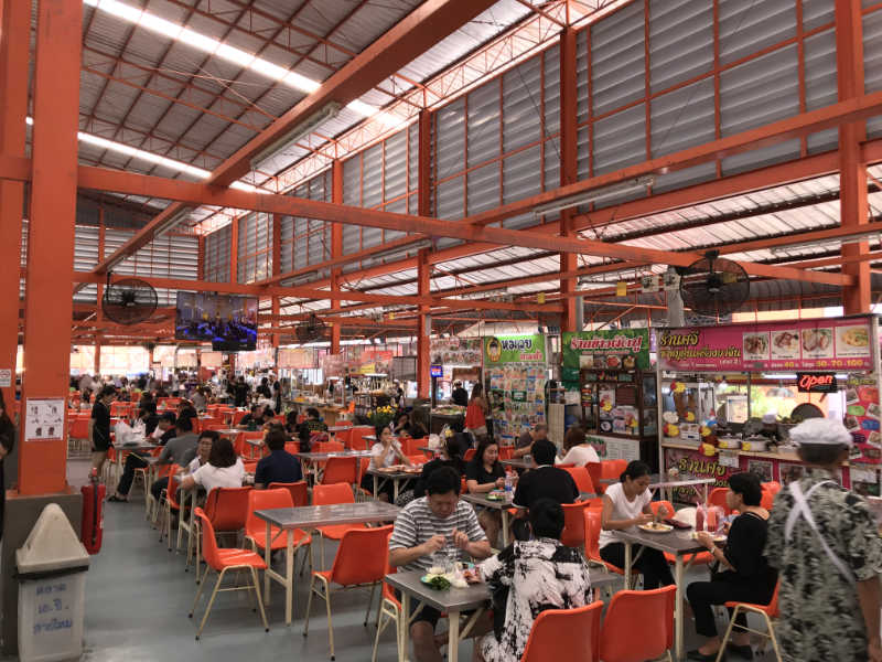 AC Market Food Court in Sai Mai Bangkok