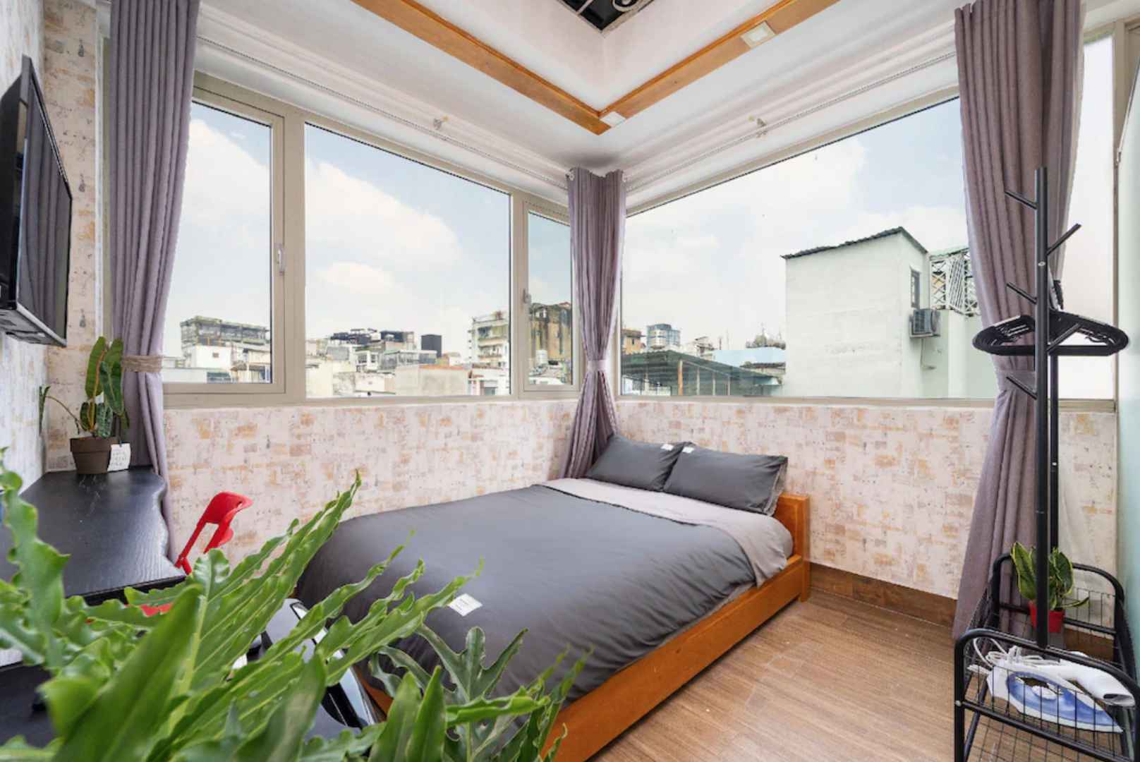 Monday Saigon Centre Homestay