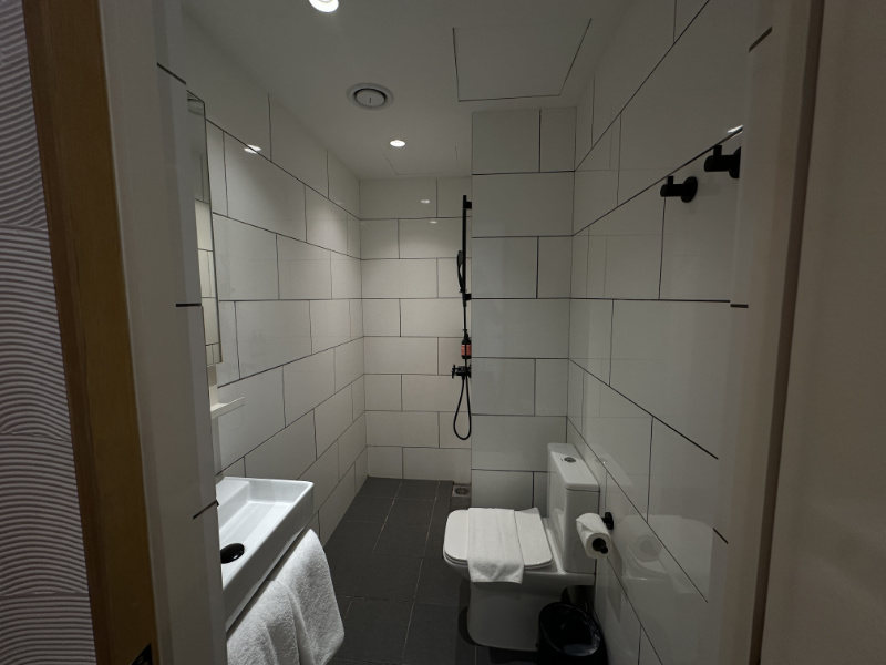 Room 405 at Momo Hotel KL Crashpad Room with View